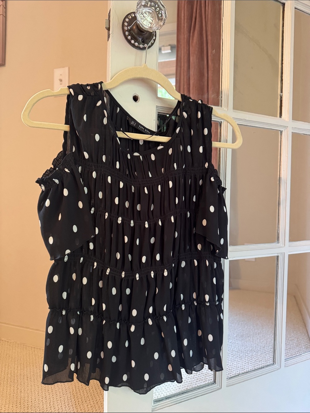 Zara Black Polka Dot Sleeveless Ruffle Blouse **NEVER WORN**